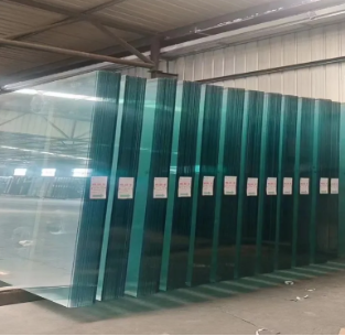 Glass Sheet Transparent Use in Shower Enclosures Glass Sheet Transparent Use in Shower Enclosures