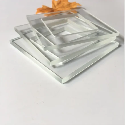 Ultra Clear Glass for Modern Applications